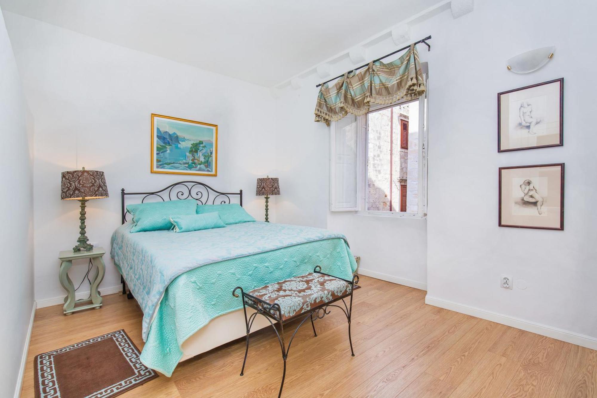 Hidden Gem Old Town By Irundo Appartement *